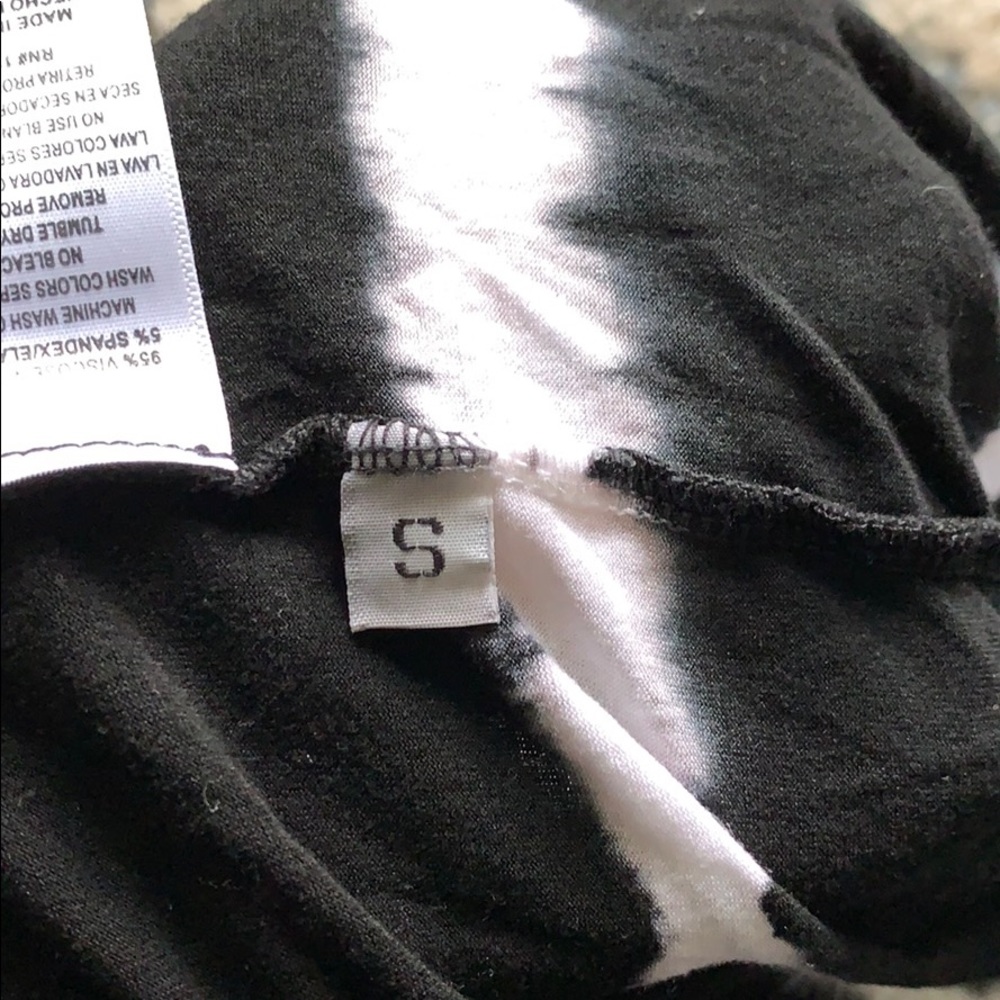 Vintage Havana- Black /White Pullover- Small - Picture 5 of 6